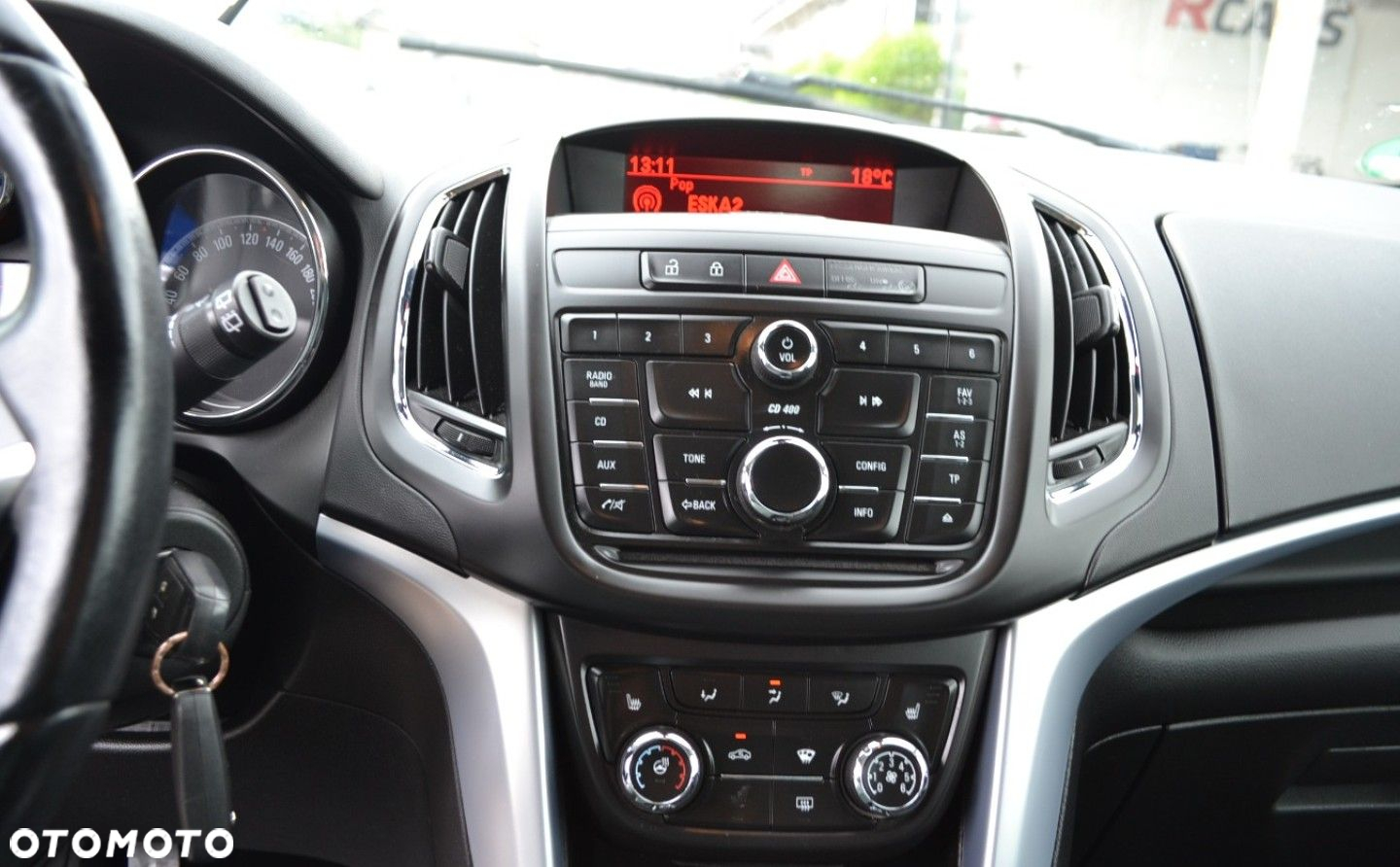 Opel Zafira - 26