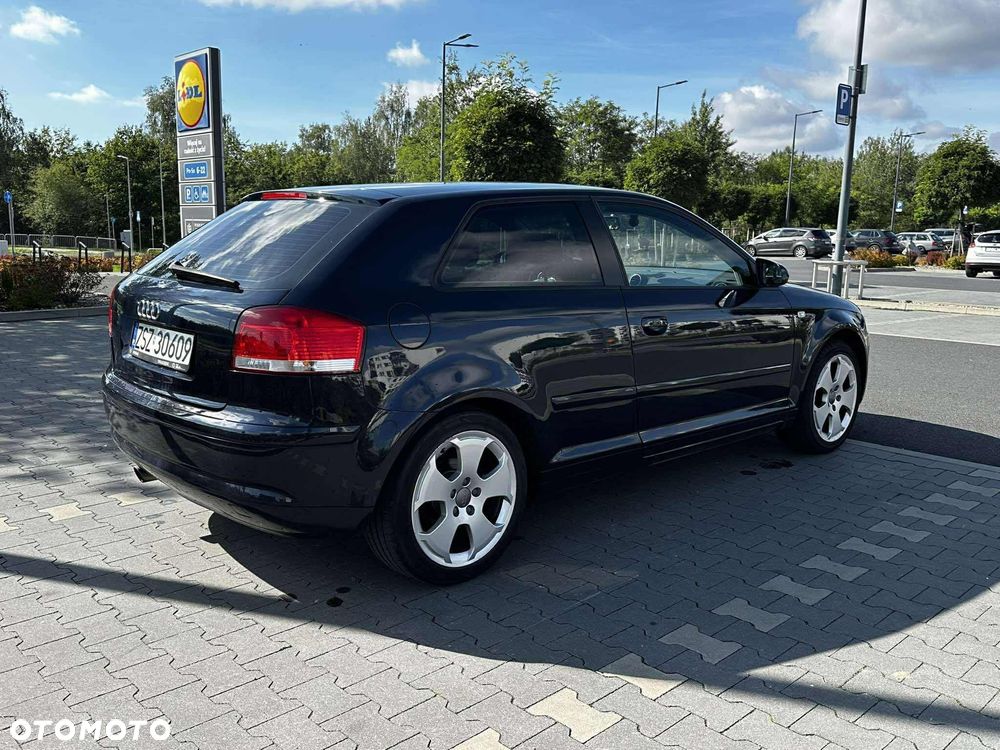 Audi A3 1.6 Ambition - 3