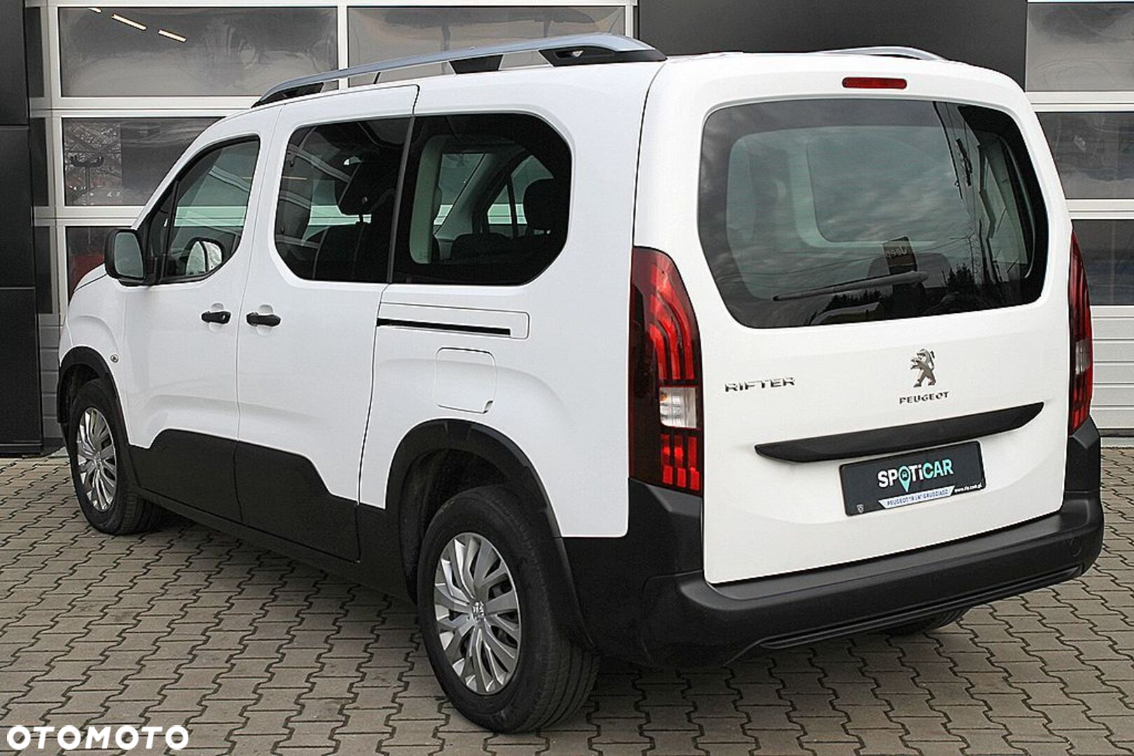 Peugeot Rifter - 9