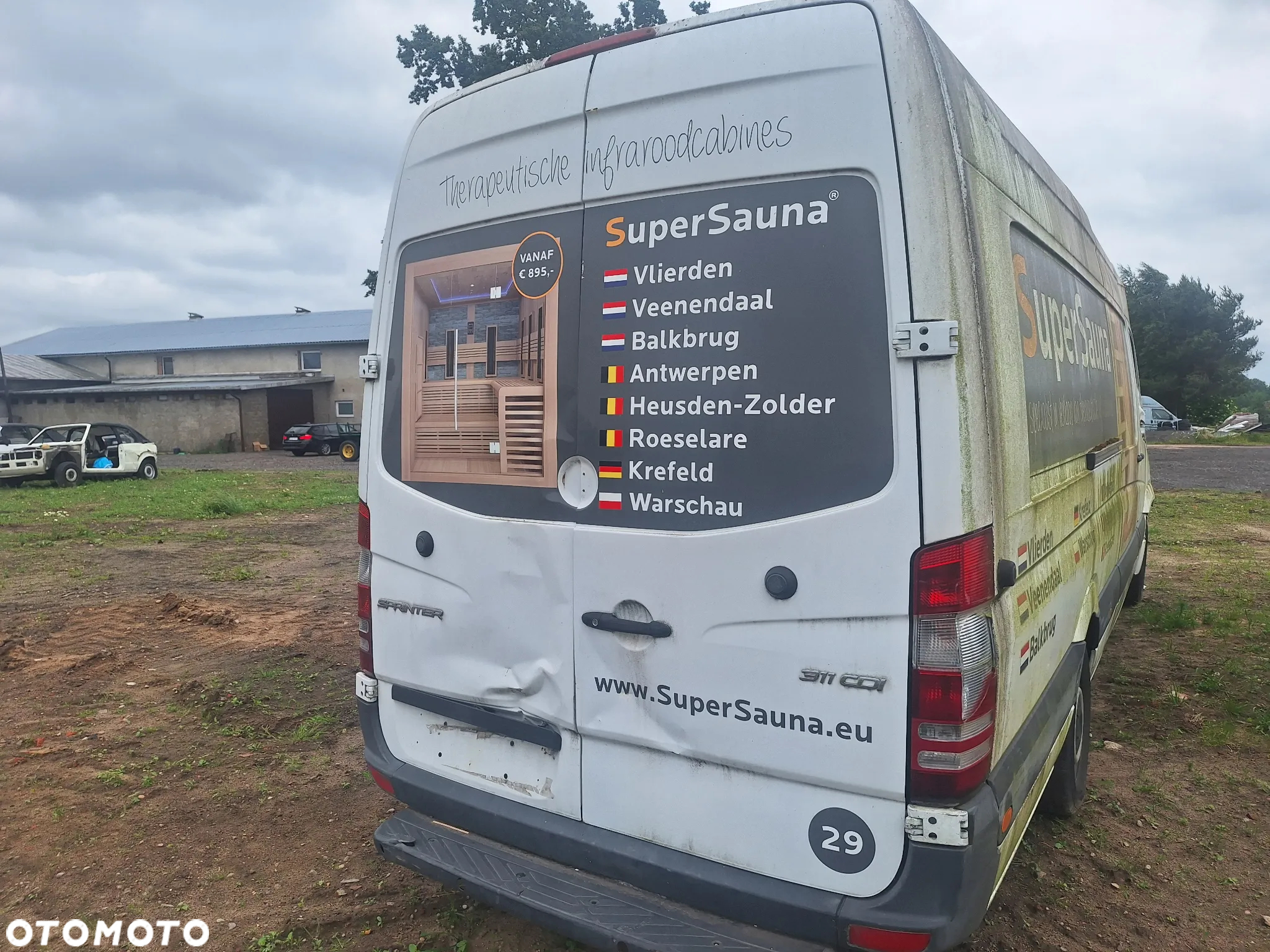 Mercedes-Benz Sprinter - 4