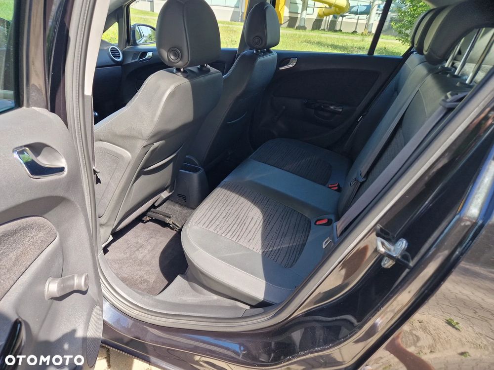 Opel Corsa - 22