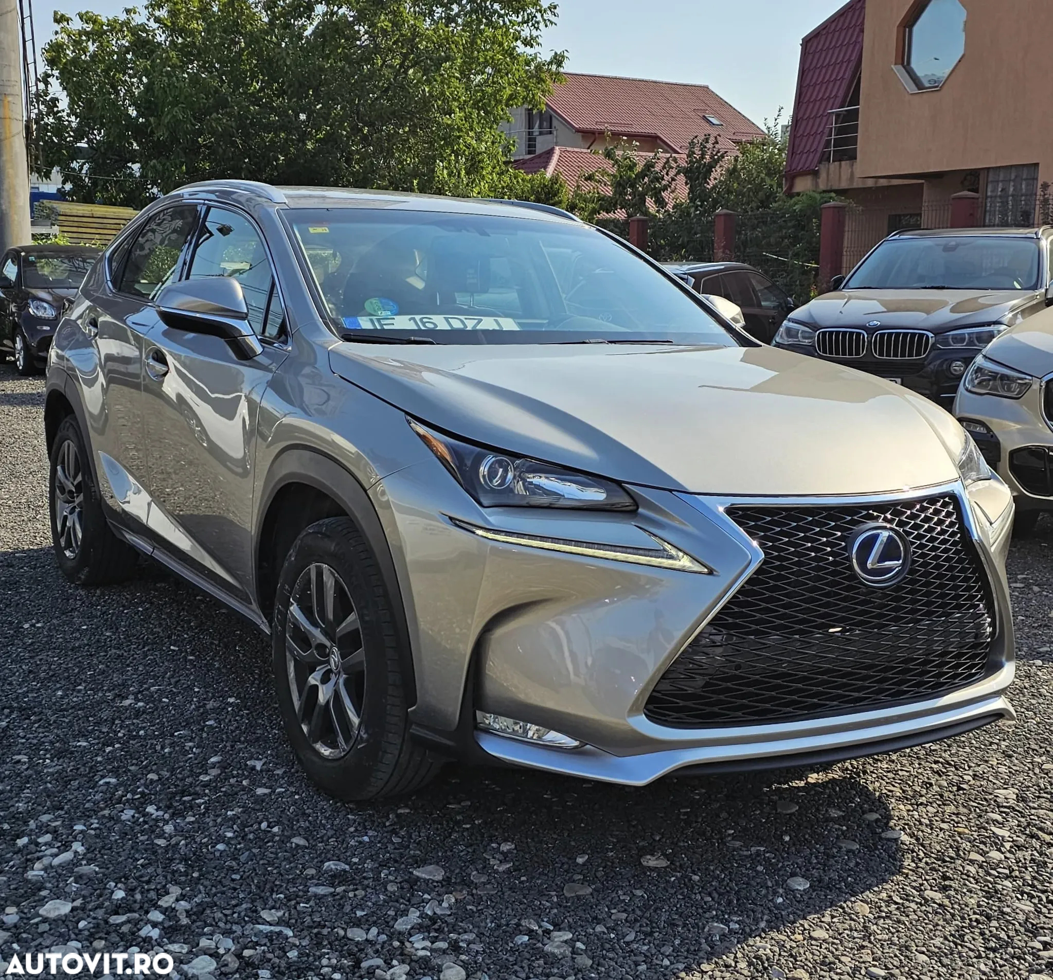 Lexus Seria NX 300h AWD Business Plus - 2