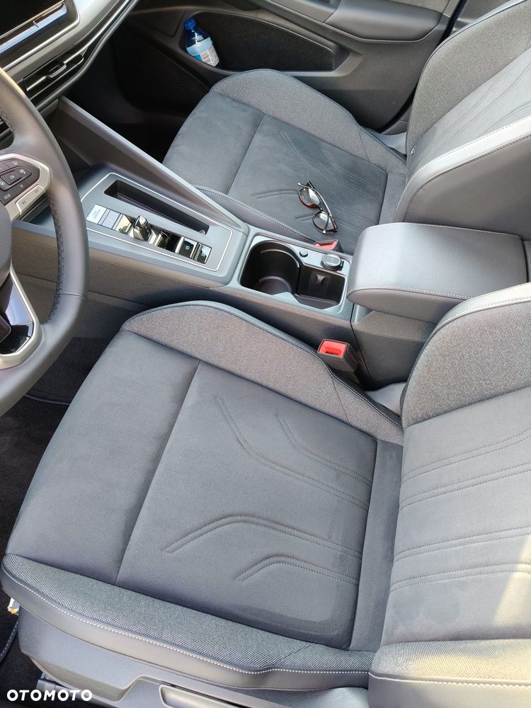 Volkswagen Golf 1.5 eTSI mHEV Life DSG - 18