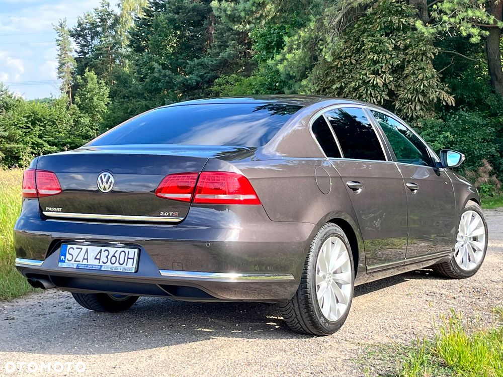 Volkswagen Passat - 10