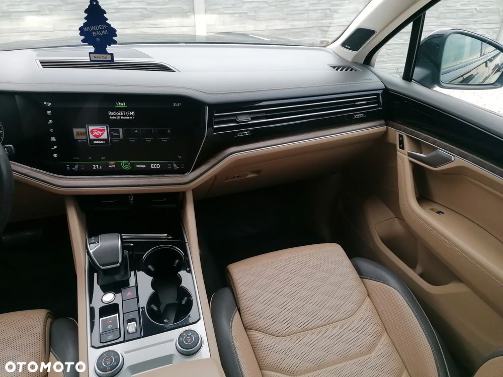 Volkswagen Touareg 3.0 V6 TDI SCR 4Mot R-Line - 14