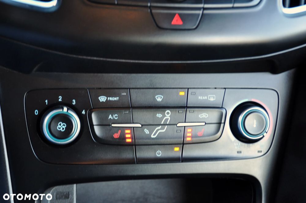 Ford Focus 1.5 TDCi Titanium - 32