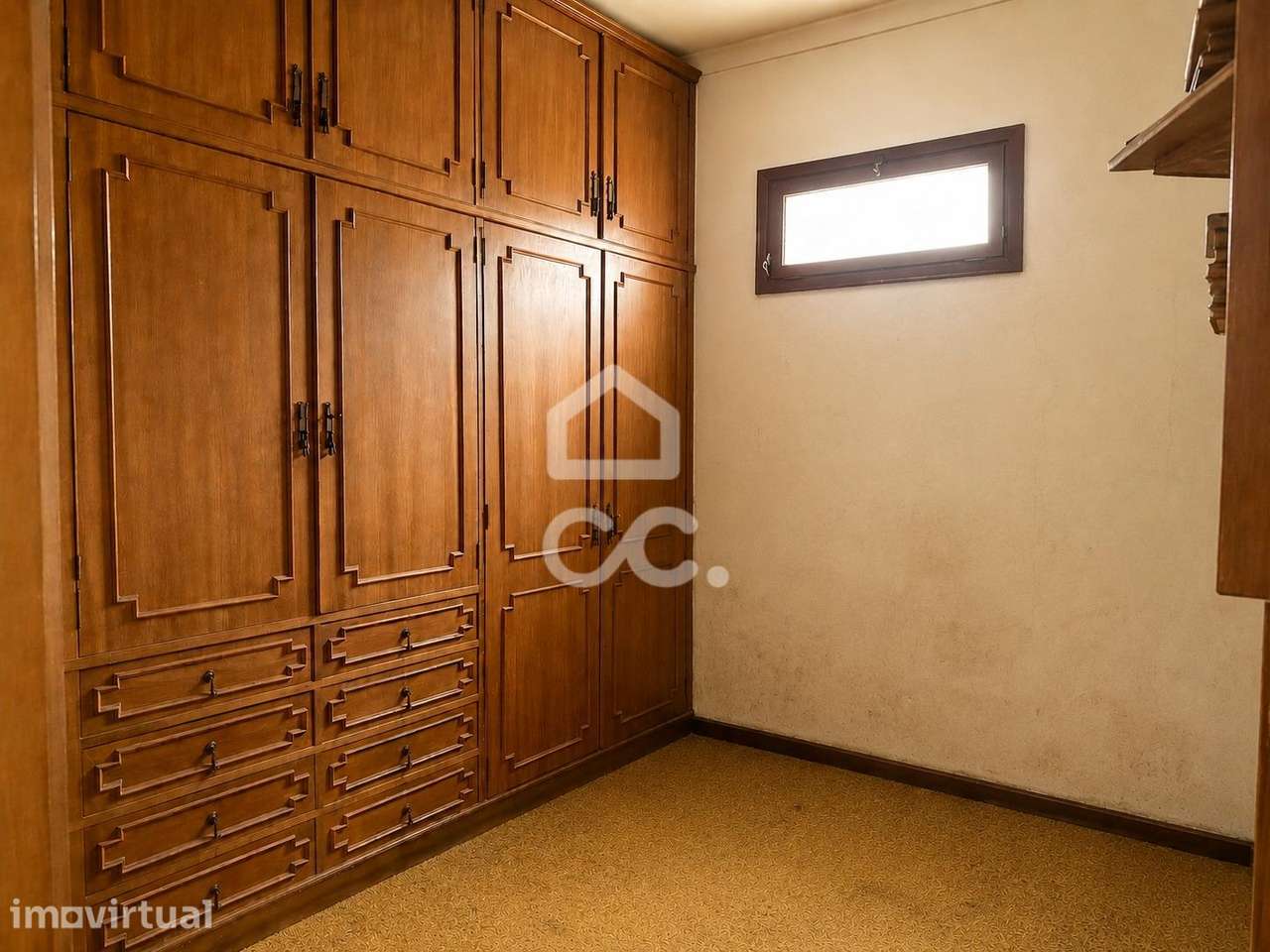 Moradia para renovação em Campolide Lisboa com 2 quartos - Grande imagem: 5/9