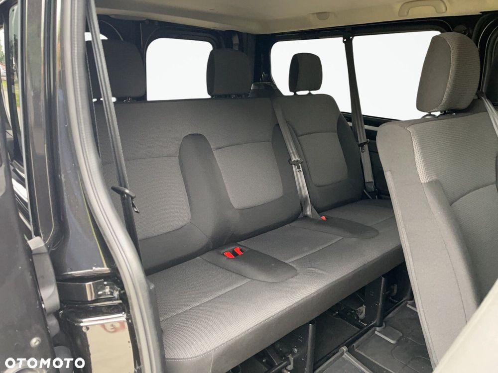 Renault Trafic - 13