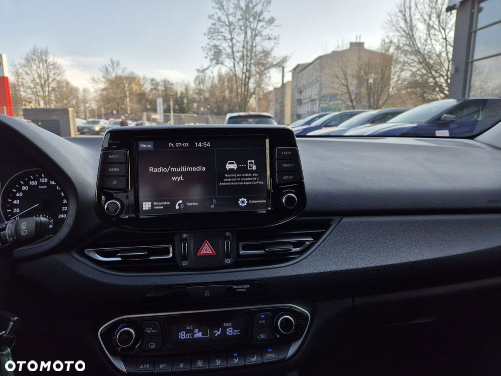 Hyundai i30 1.0 T-GDI Smart - 26