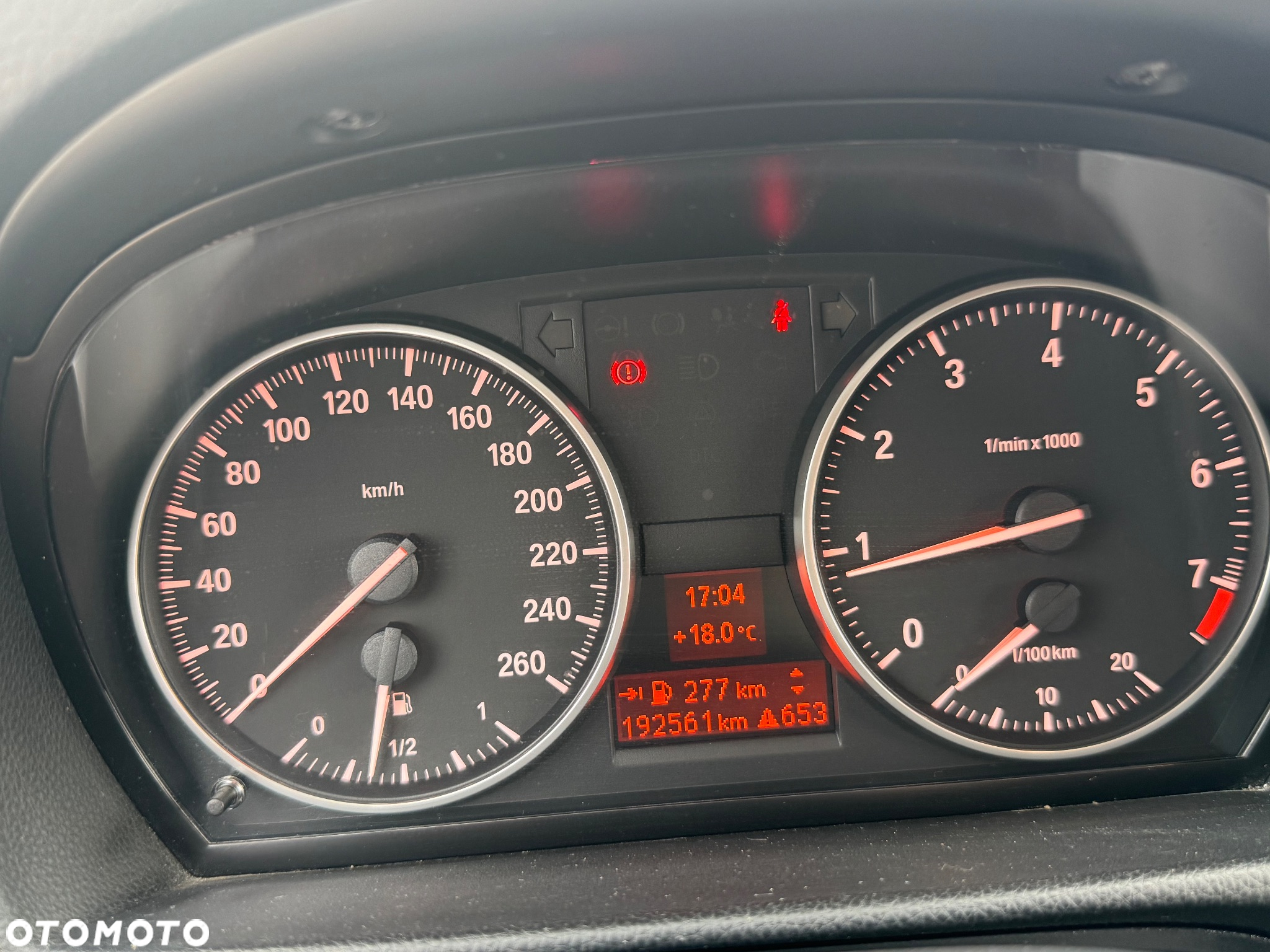 BMW Seria 3 320i - 17