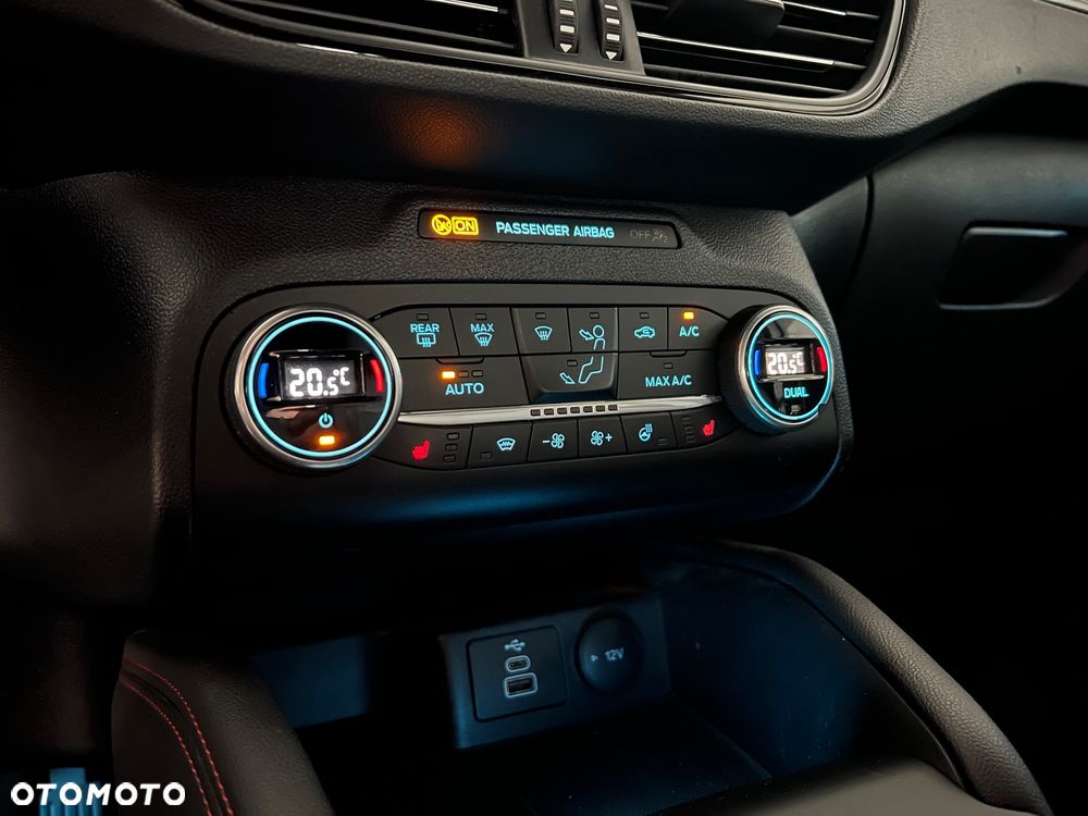 Ford Kuga 2.5P PHEV FWD ST-Line - 33