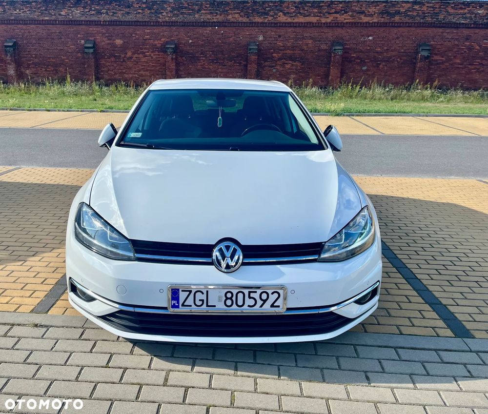 Volkswagen Golf - 3