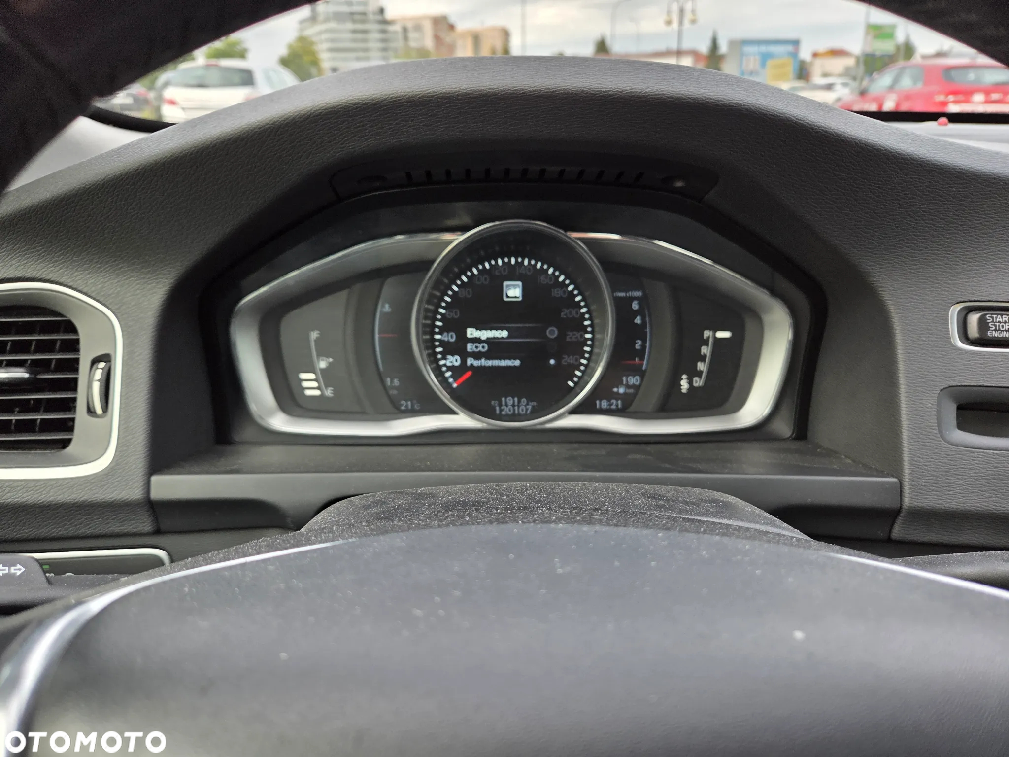 Volvo S60 T5 Momentum - 36