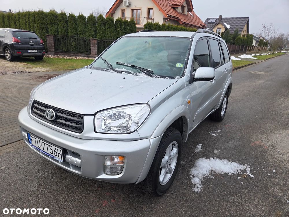 Toyota RAV4 2.0 VVT-i 4x4 - 2