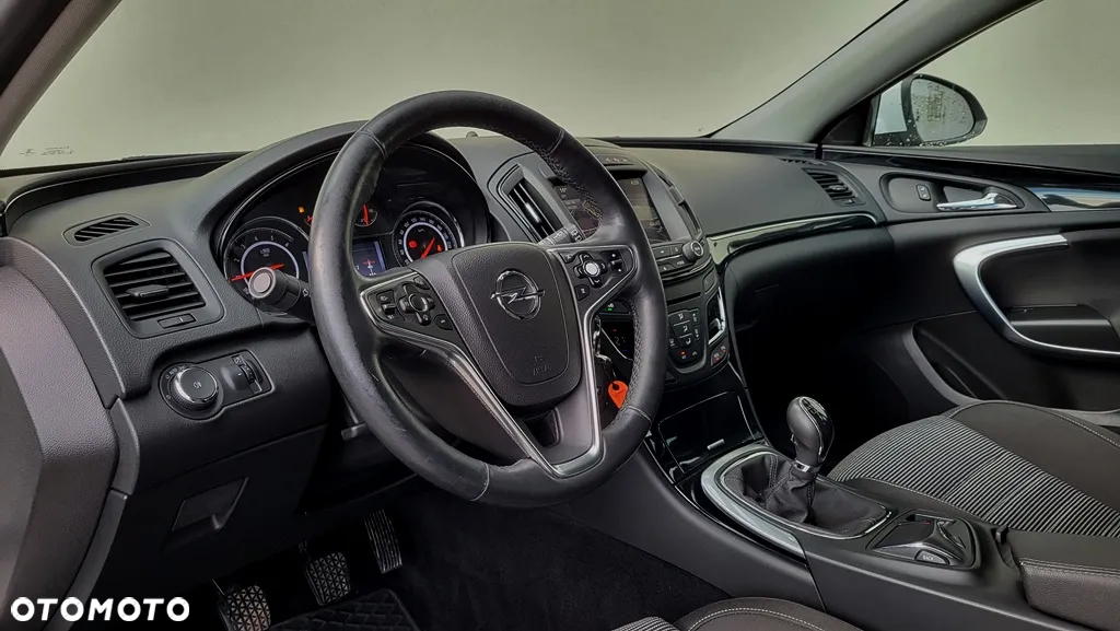 Opel Insignia 2.0 CDTI Cosmo 4x4 S&S - 21