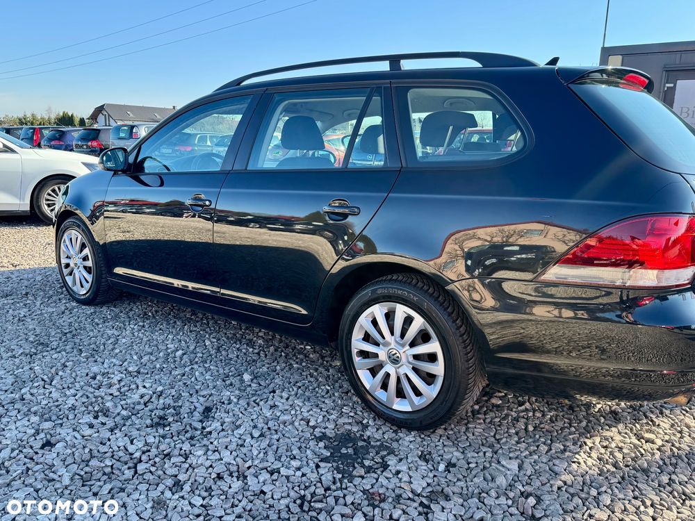 Volkswagen Golf - 21