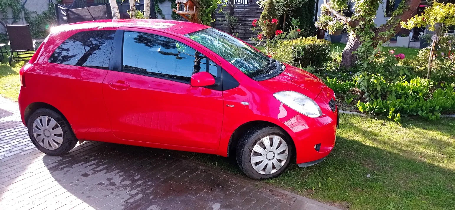 Toyota Yaris 1.4 D-4D - 14