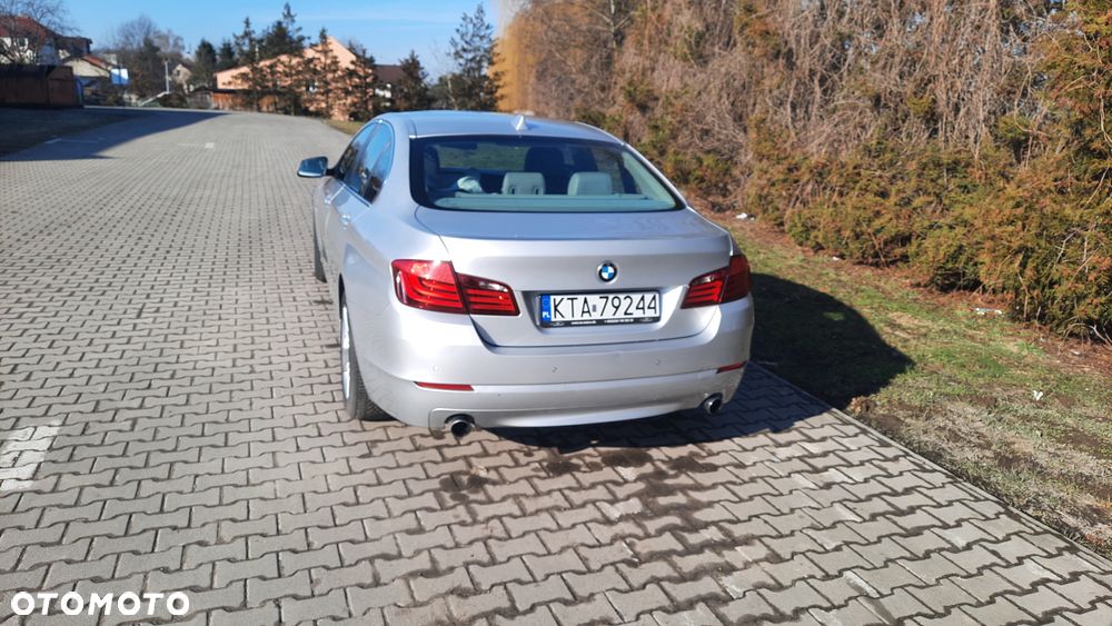 BMW Seria 5 535i - 10