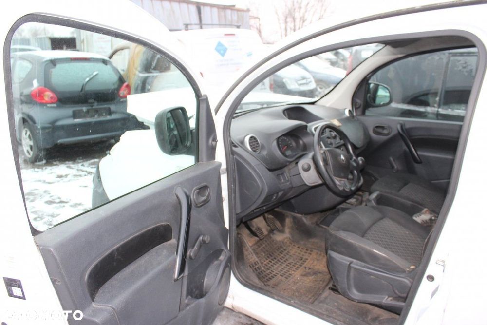 Renault Kangoo II 2014 1.5DCi K9K608 (MASKA, ZDERZAK, LAMPA, BŁOTNIK, DRZWI, SZYBA, FOTEL) - 7