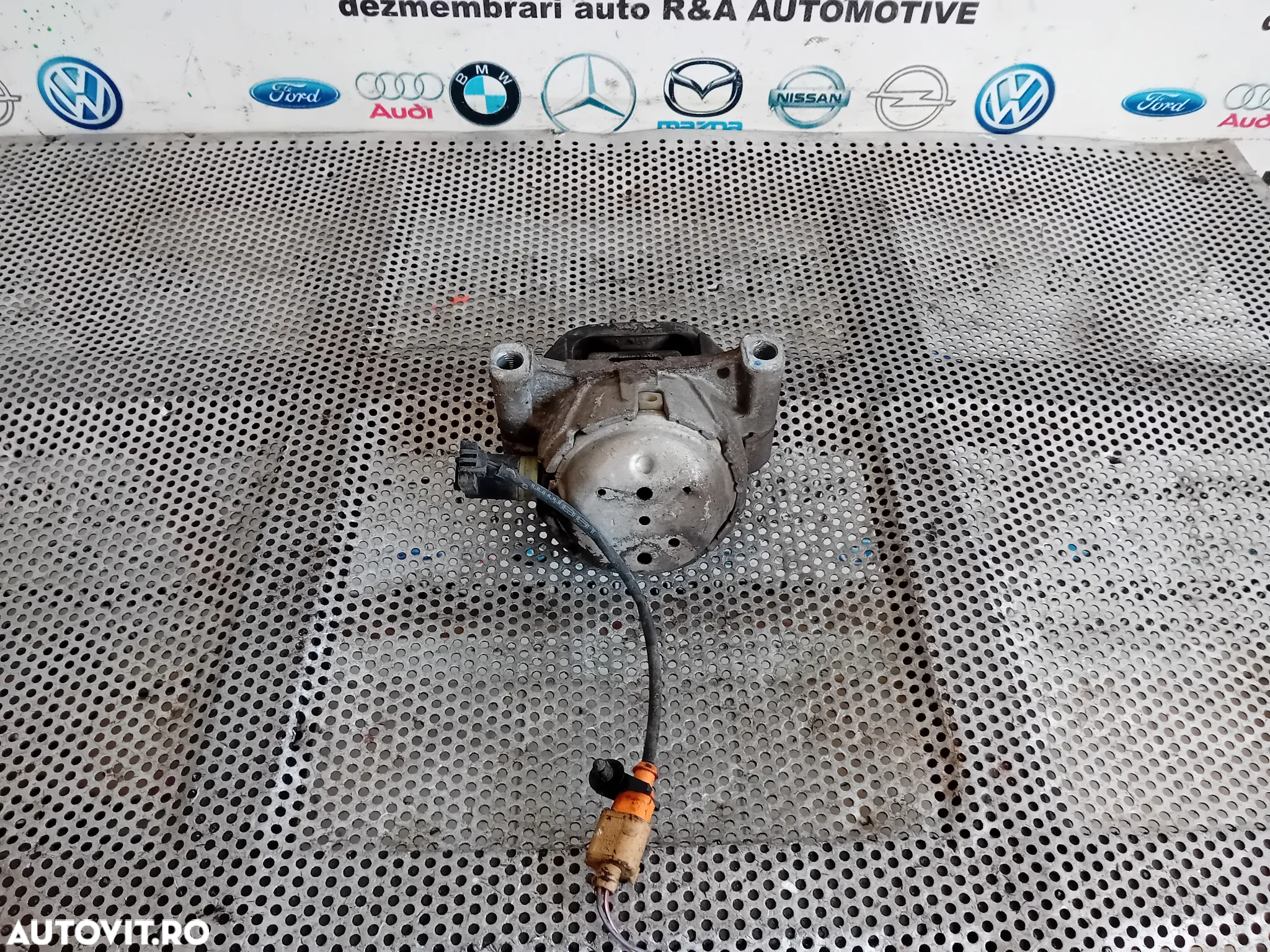 Suport Motor Cu Seznor Audi A6 C7 A4 A5 Q5 2.0 Tdi Motor CNH Cutie Automata NYU - 2