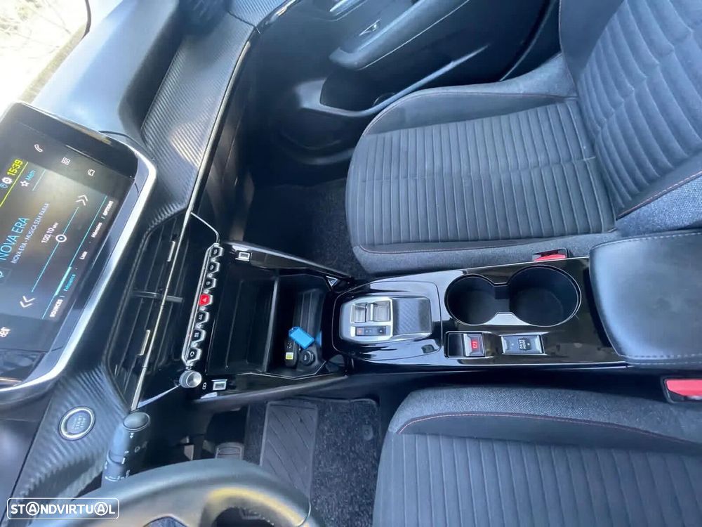 Peugeot e-208 50 kWh Active Pack - 5