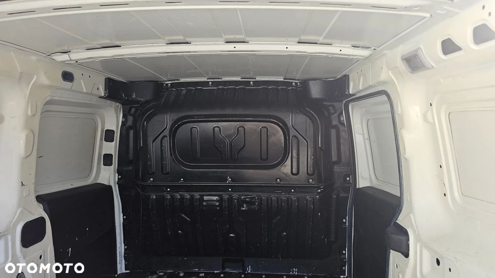 Opel Combo - 15