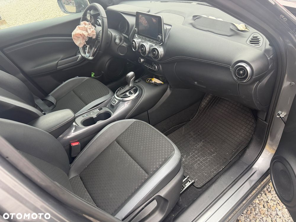 Nissan Juke 1.6 4AMT Tekna - 10
