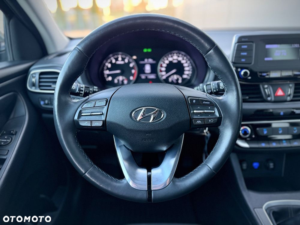 Hyundai i30 1.5 DPI Modern - 31