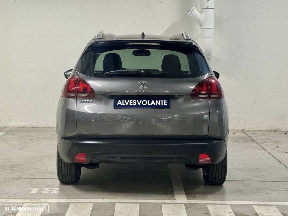 Peugeot 2008 2018 photo 5
