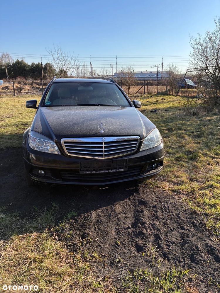 Mercedes-Benz Klasa C 200 CDI DPF BlueEFFICIENCY - 11