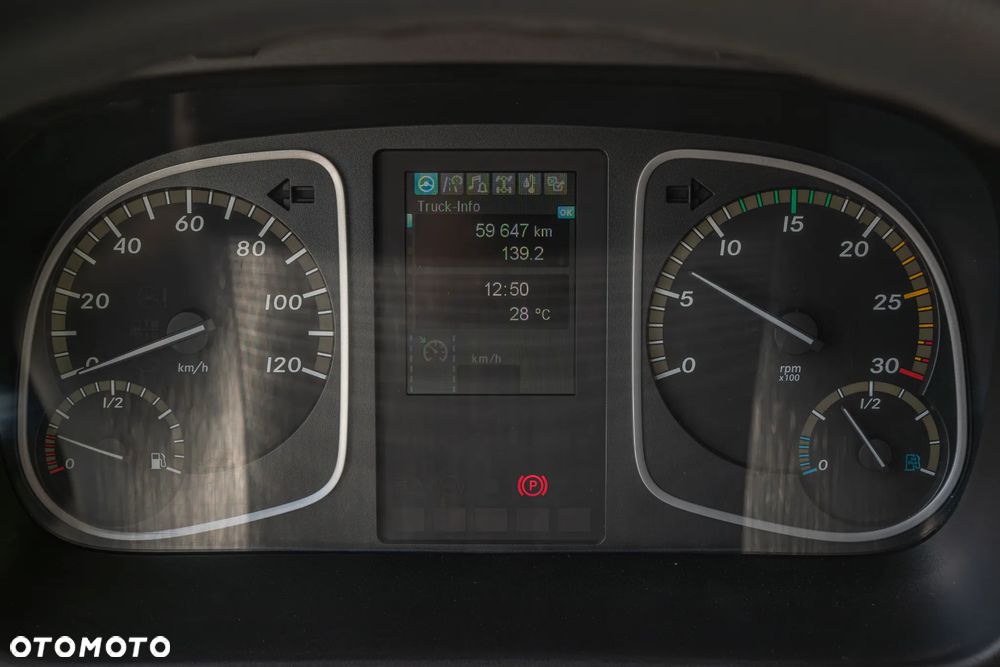 Mercedes-Benz Atego - 11