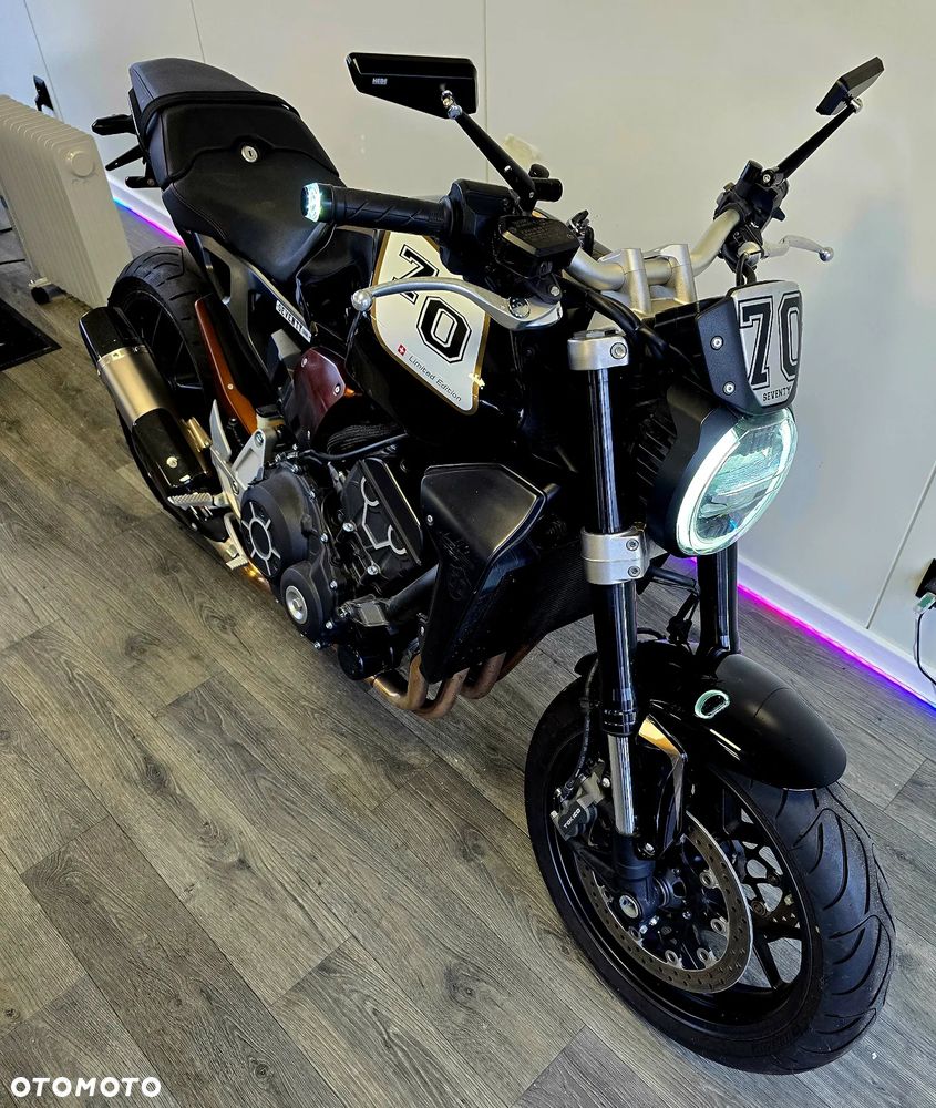 Honda CB - 39