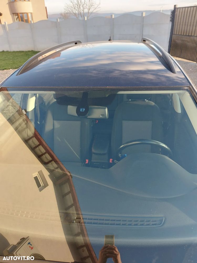 Volkswagen Golf 1.6 TDI BlueMotion Technology DSG Trendline - 34