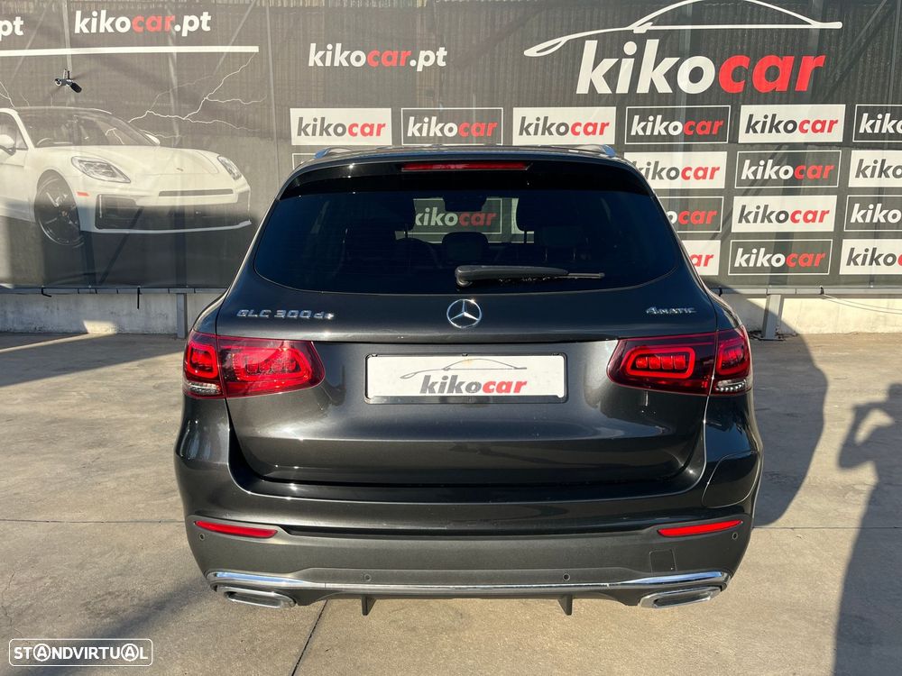 Mercedes-Benz GLC 300 - 7
