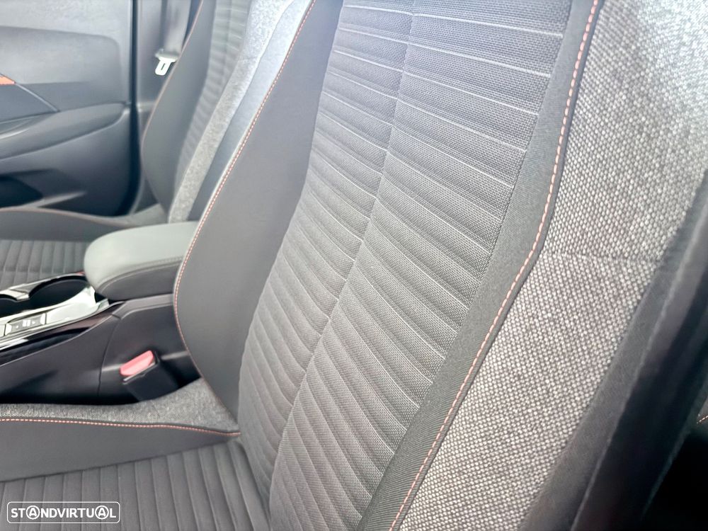 Peugeot e-2008 50 kWh Allure - 22