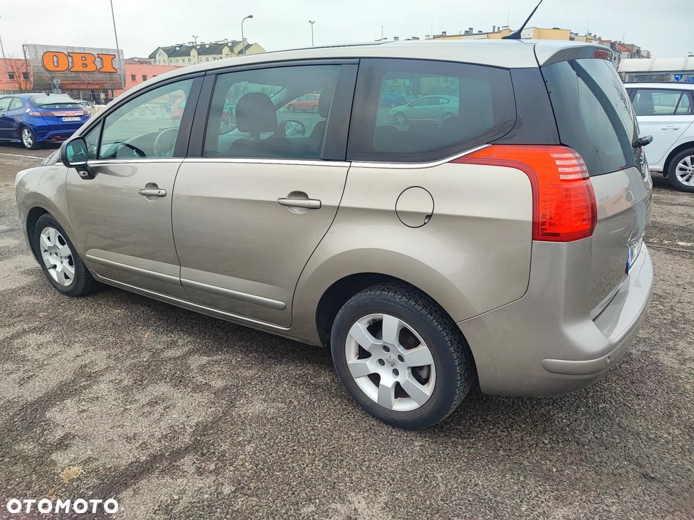 Peugeot 5008 1.6 HDi Active 7os - 1