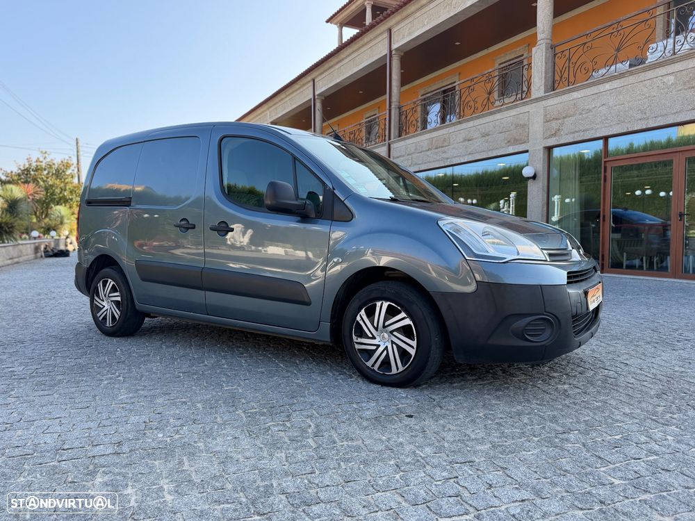 Citroën Berlingo 3 lugares gps/ar condicionado - 1