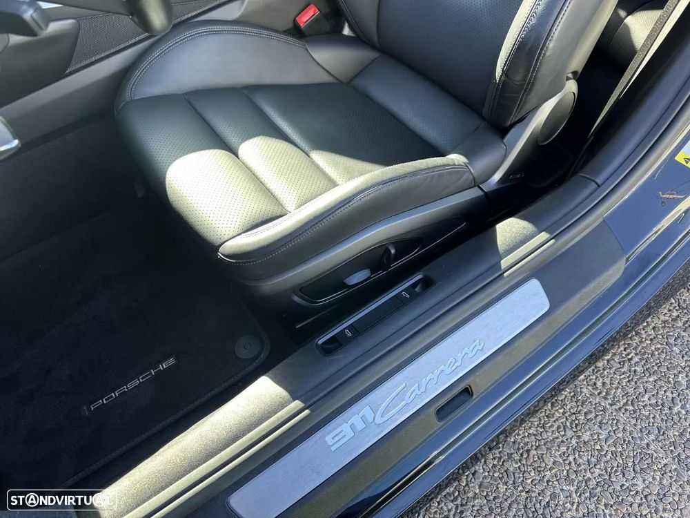 Porsche porsche-992 Carrera Cabriolet PDK - 32
