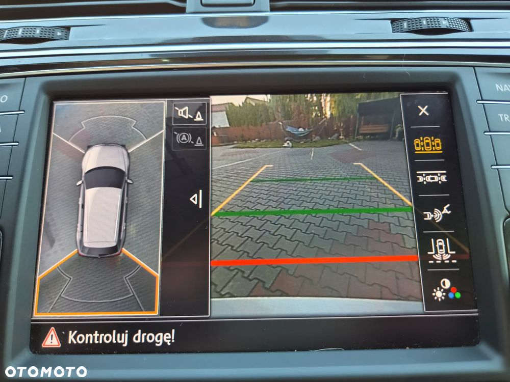 Volkswagen Tiguan 2.0 TDI SCR 4MotION DSG R-Line - 17
