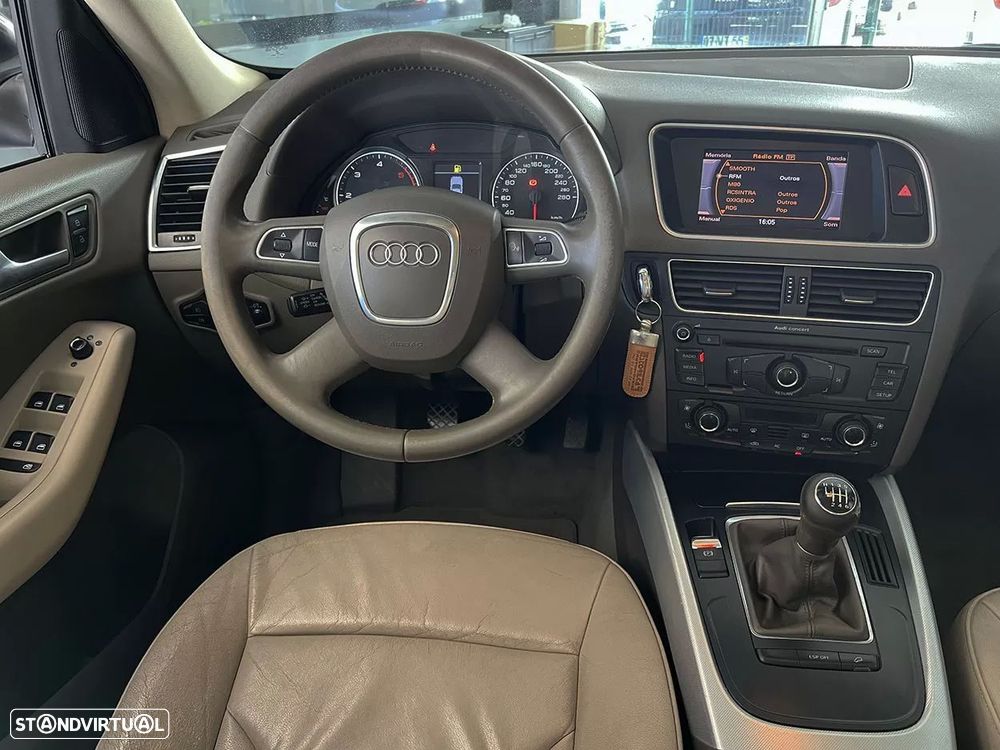 Audi Q5 2.0 TDI Advance - 10