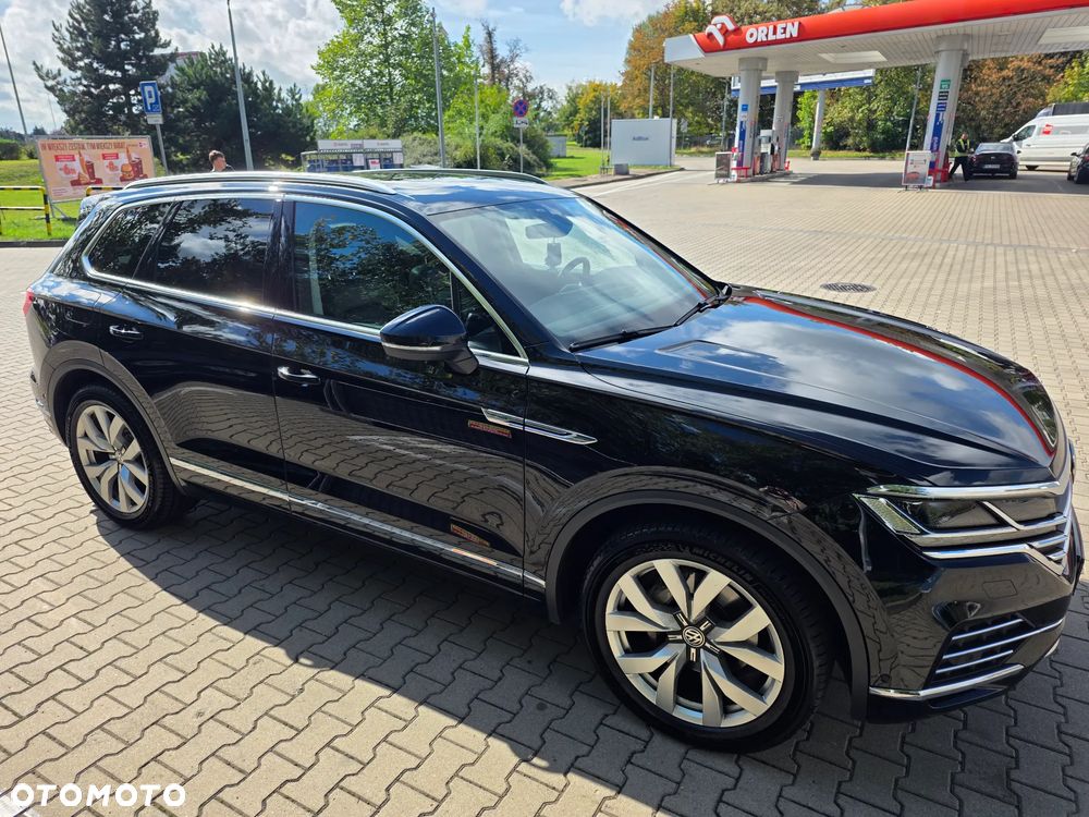 Volkswagen Touareg - 2