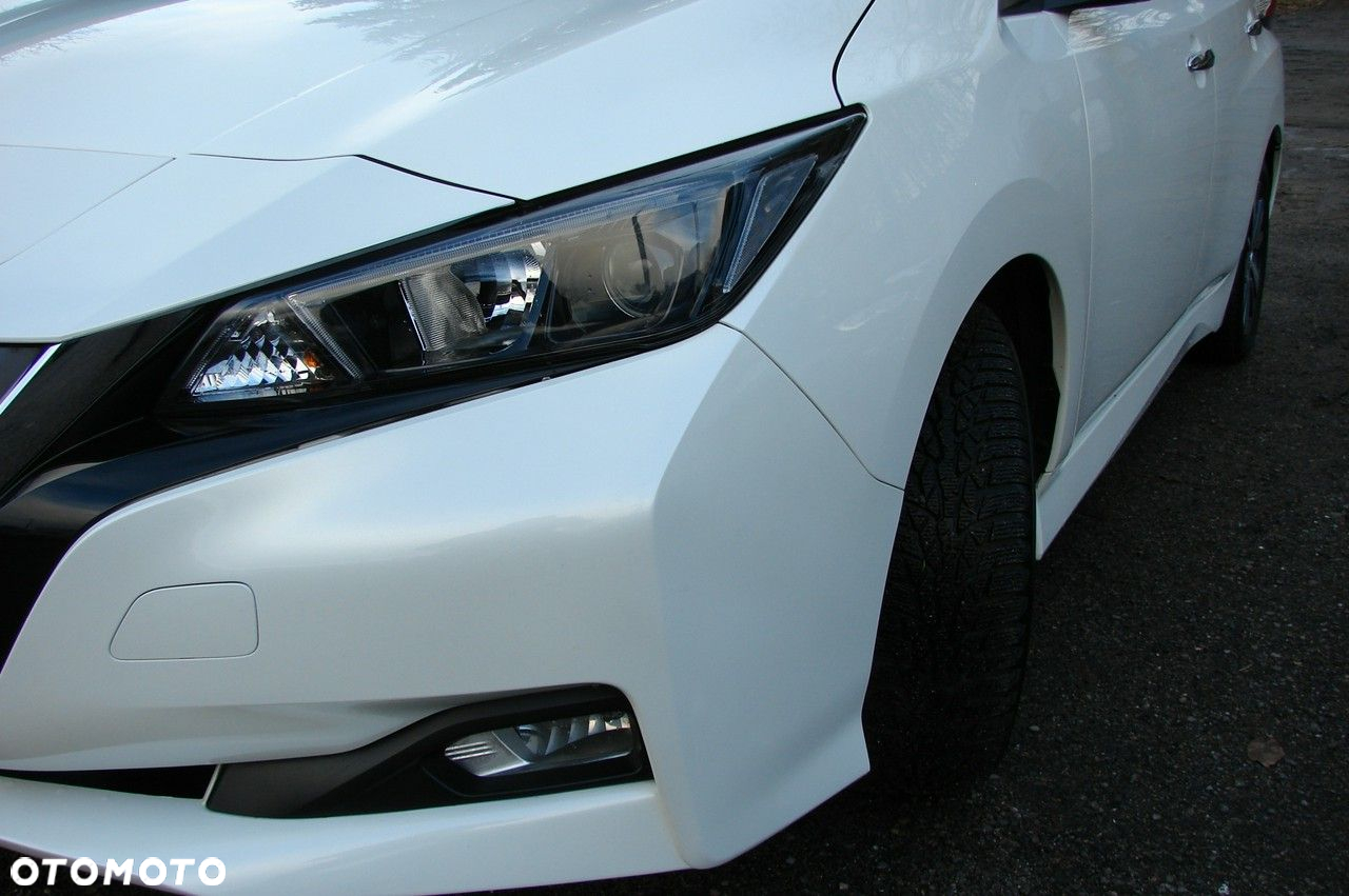 Nissan Leaf - 17