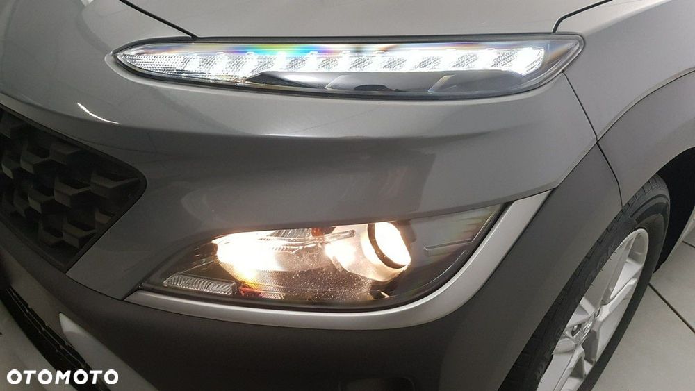 Hyundai Kona - 10
