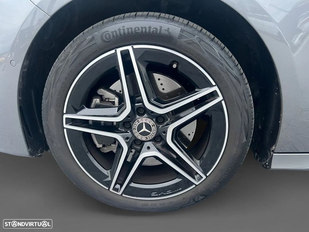 Mercedes-Benz A 250 e - 16