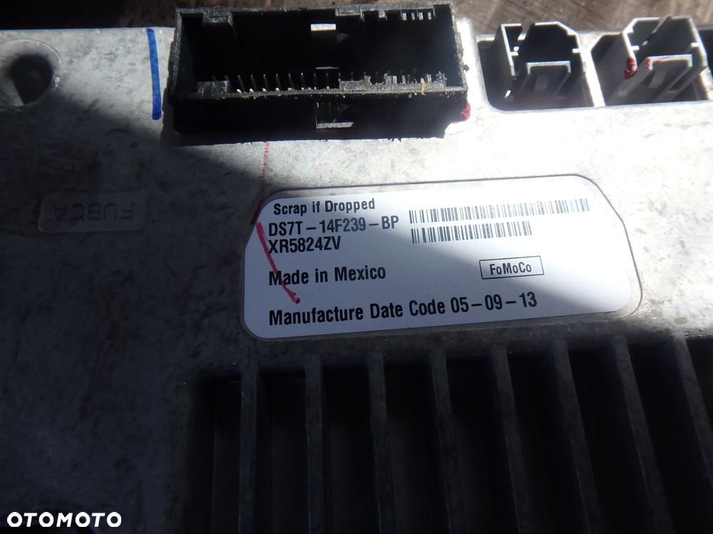 Radio Ford Fusion - 3