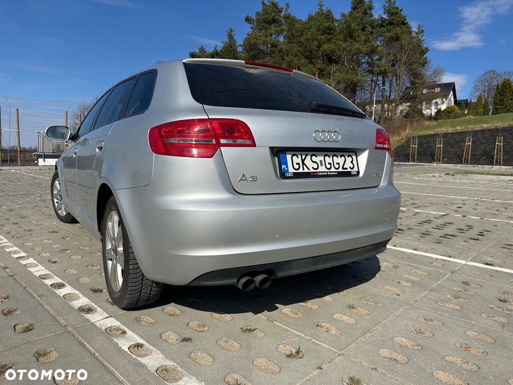 Audi A3 Sportback 1.8 TFSI Ambiente - 3