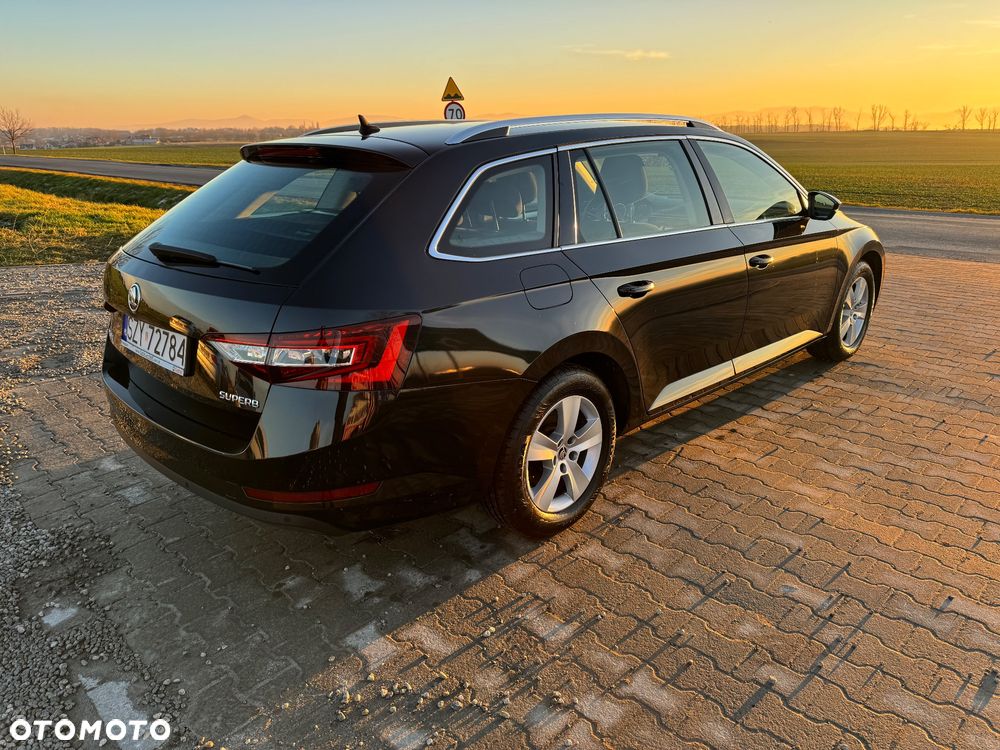 Skoda Superb 1.8 TSI Ambition - 5