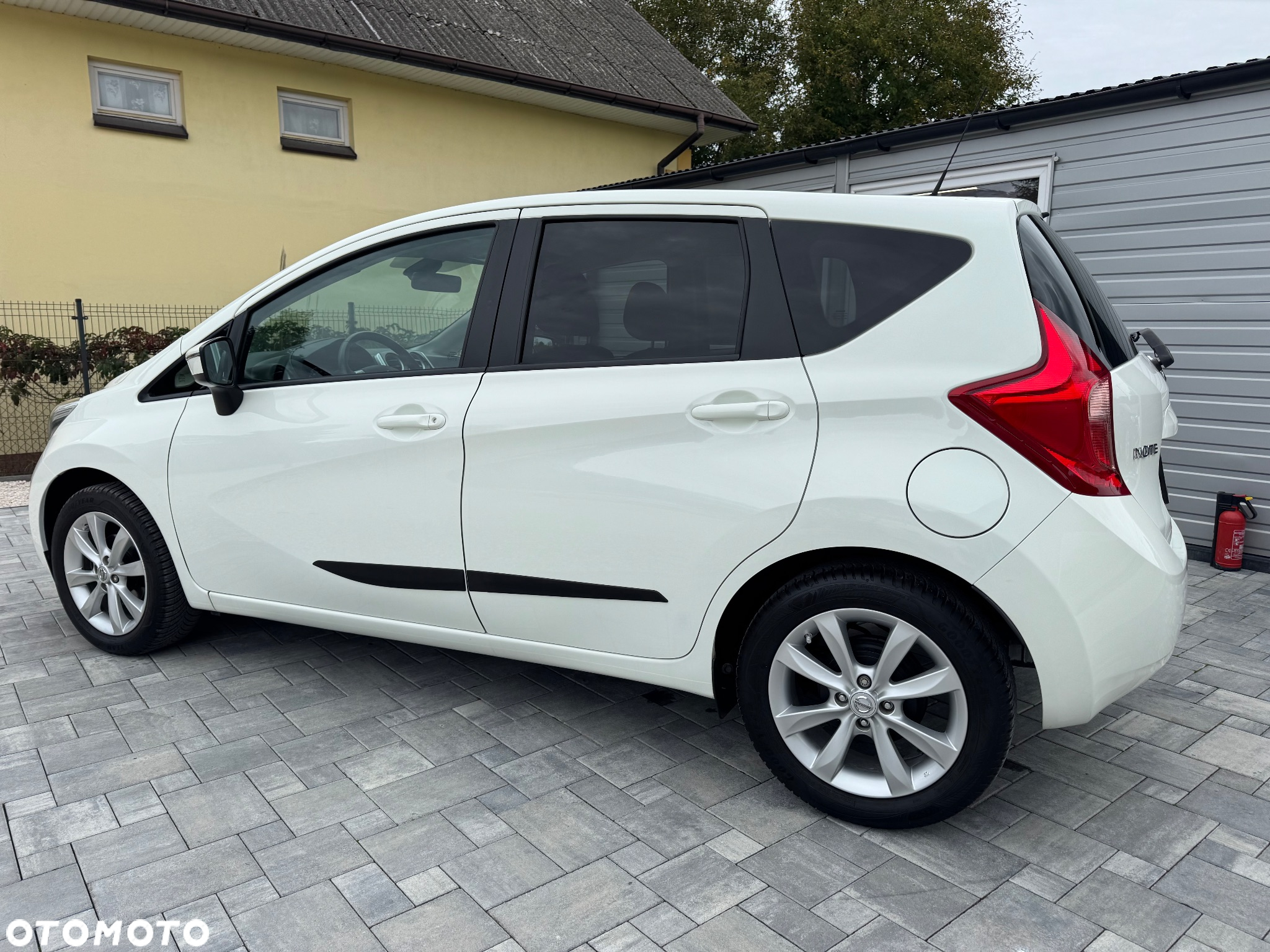 Nissan Note 1.2 DIG-S Acenta Plus EU6 - 9