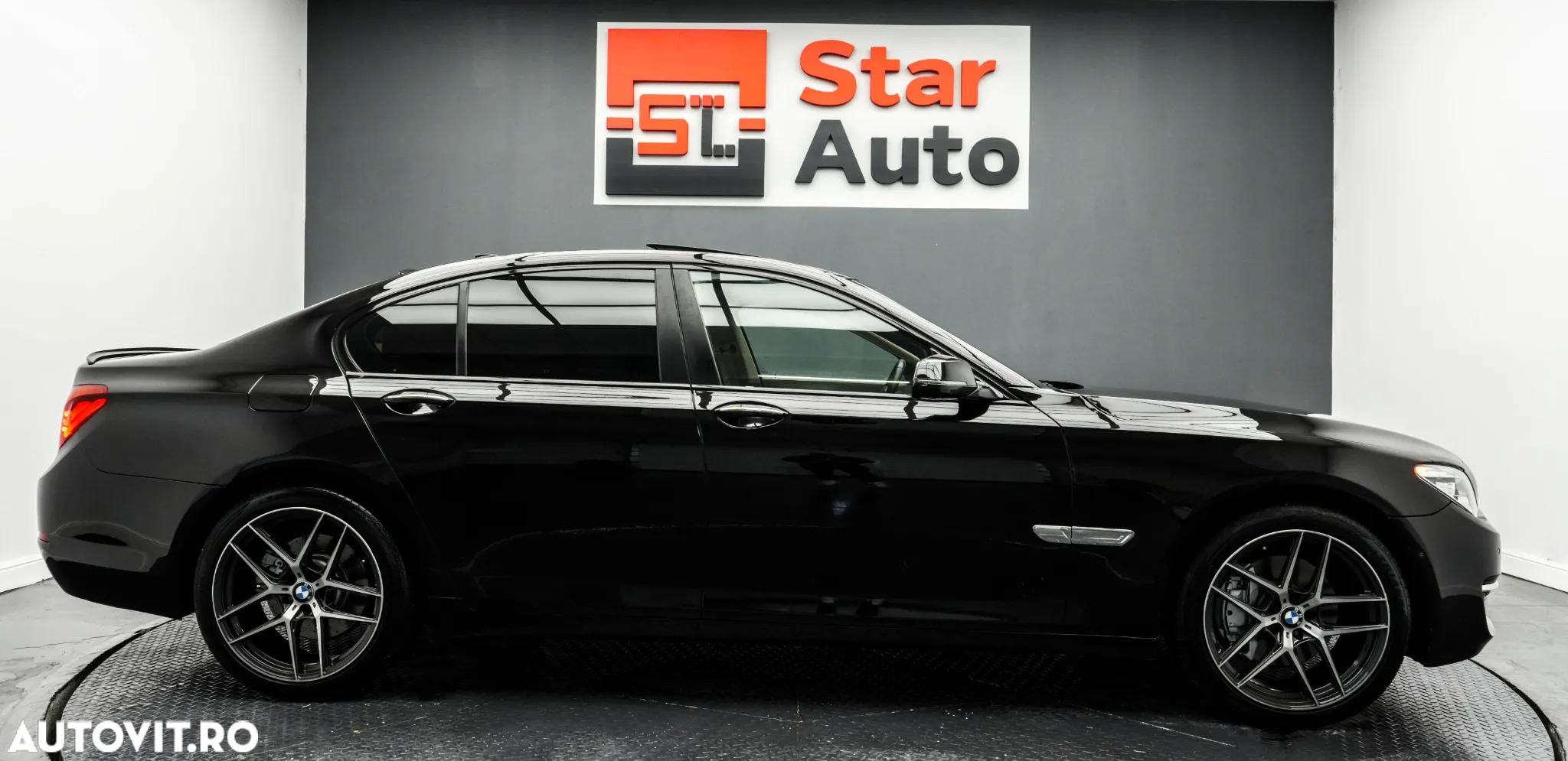 BMW Seria 7 730d xDrive - 13