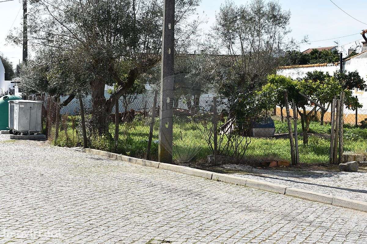 Moradia T1 para venda - Grande imagem: 4/18